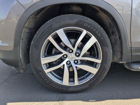 Used 2016 Honda Pilot Elite image 38