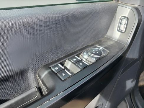 Used 2022 RAM 1500 Classic Warlock w/ Electronics Group AWD/4WD image 9