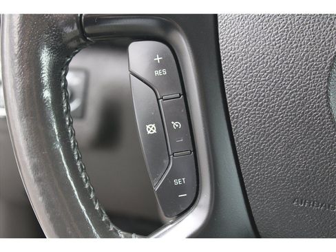 Used 2012 GMC Acadia Denali AWD/4WD image 20