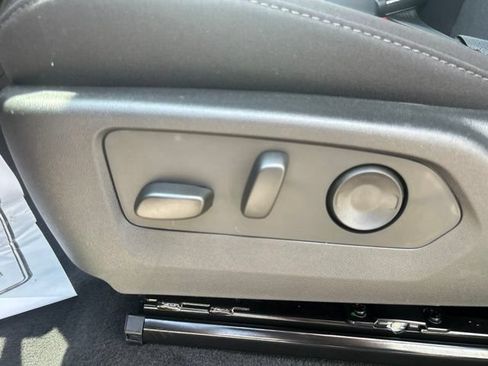 New 2026 Chevrolet Colorado W/T w/ WT Custom Package RWD image 16
