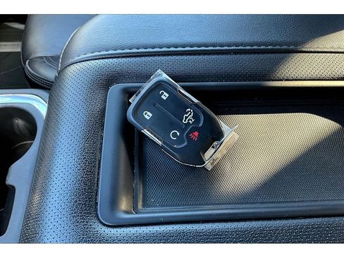 Used 2020 Chevrolet Silverado 2500 High Country w/ Z71 Off-Road Package image 36