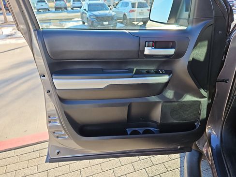 Used 2021 Toyota Tundra SR5 image 12