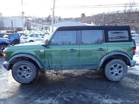 Used 2023 Ford Bronco Big Bend image 2