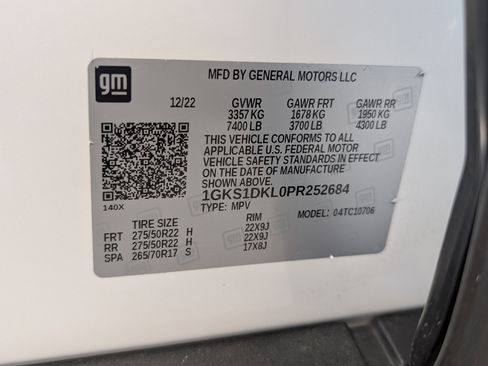 Used 2023 GMC Yukon Denali w/ Denali Reserve Package image 40