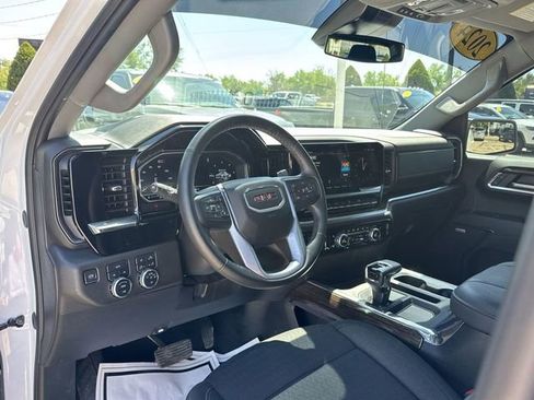 Used 2024 GMC Sierra 1500 Elevation w/ Preferred Package AWD/4WD image 21