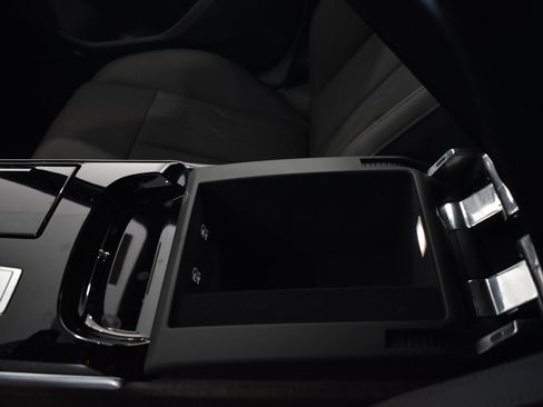 New 2025 Audi A8 L 3.0T image 23