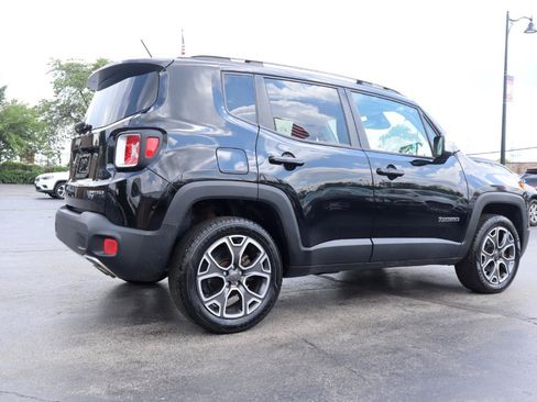 Used 2017 Jeep Renegade Limited AWD/4WD image 5