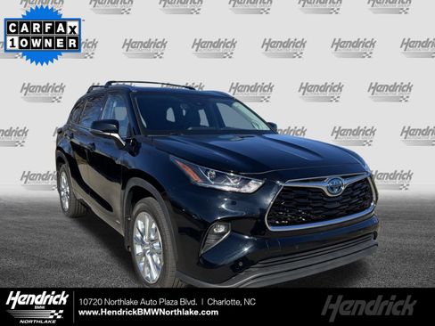 Used 2022 Toyota Highlander Limited image 1
