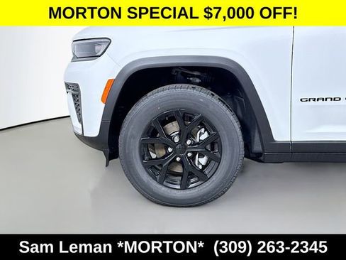 New 2026 Jeep Grand Cherokee Altitude AWD/4WD image 31