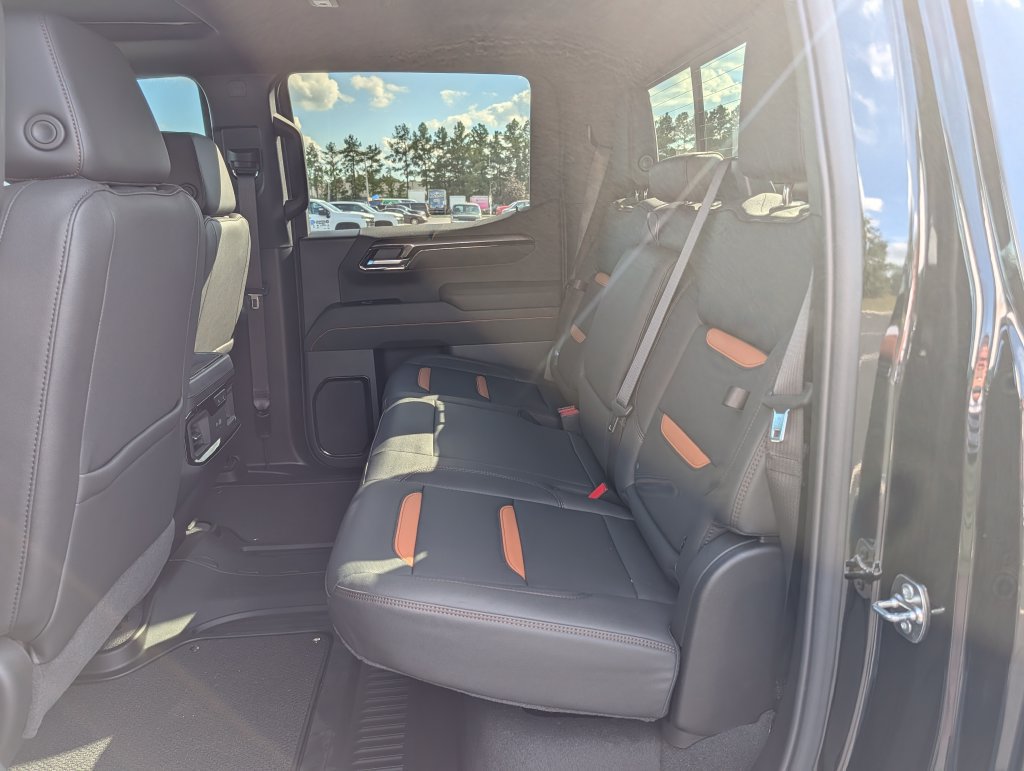 New 2026 GMC Sierra 1500 AT4 w/ AT4 Premium Package AWD/4WD image 14