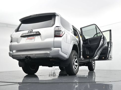 Used 2023 Toyota 4Runner TRD Off-Road Premium AWD/4WD image 44