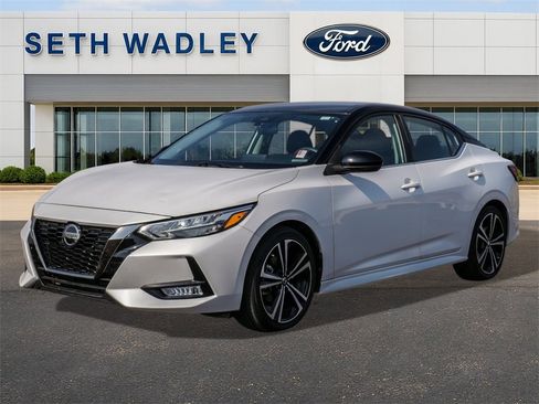 Used 2021 Nissan Sentra SR image 3