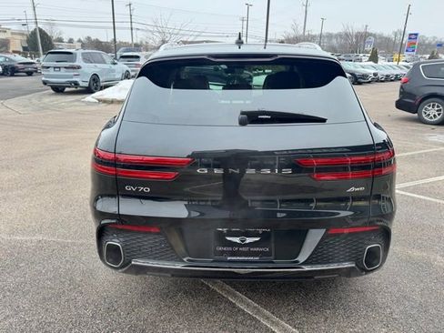Used 2023 Genesis GV70 2.5T AWD/4WD image 5