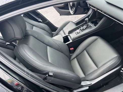 Used 2021 MAZDA MAZDA3 s image 26