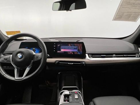Certified 2025 BMW X1 xDrive28i image 10