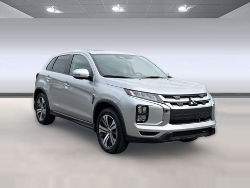 Used 2022 Mitsubishi Outlander Sport SE FWD image 7