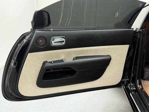Used 2014 Rolls-Royce Wraith image 25