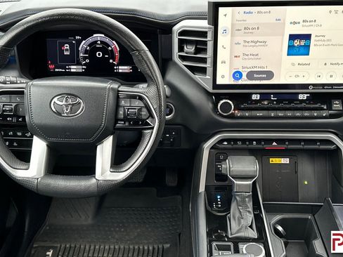 Used 2023 Toyota Tundra Platinum image 17