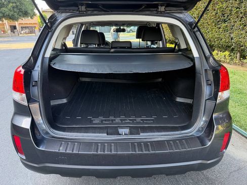 Used 2012 Subaru Outback 2.5i Limited AWD/4WD image 21