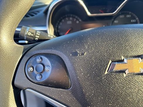 Used 2016 Chevrolet Impala LS image 9