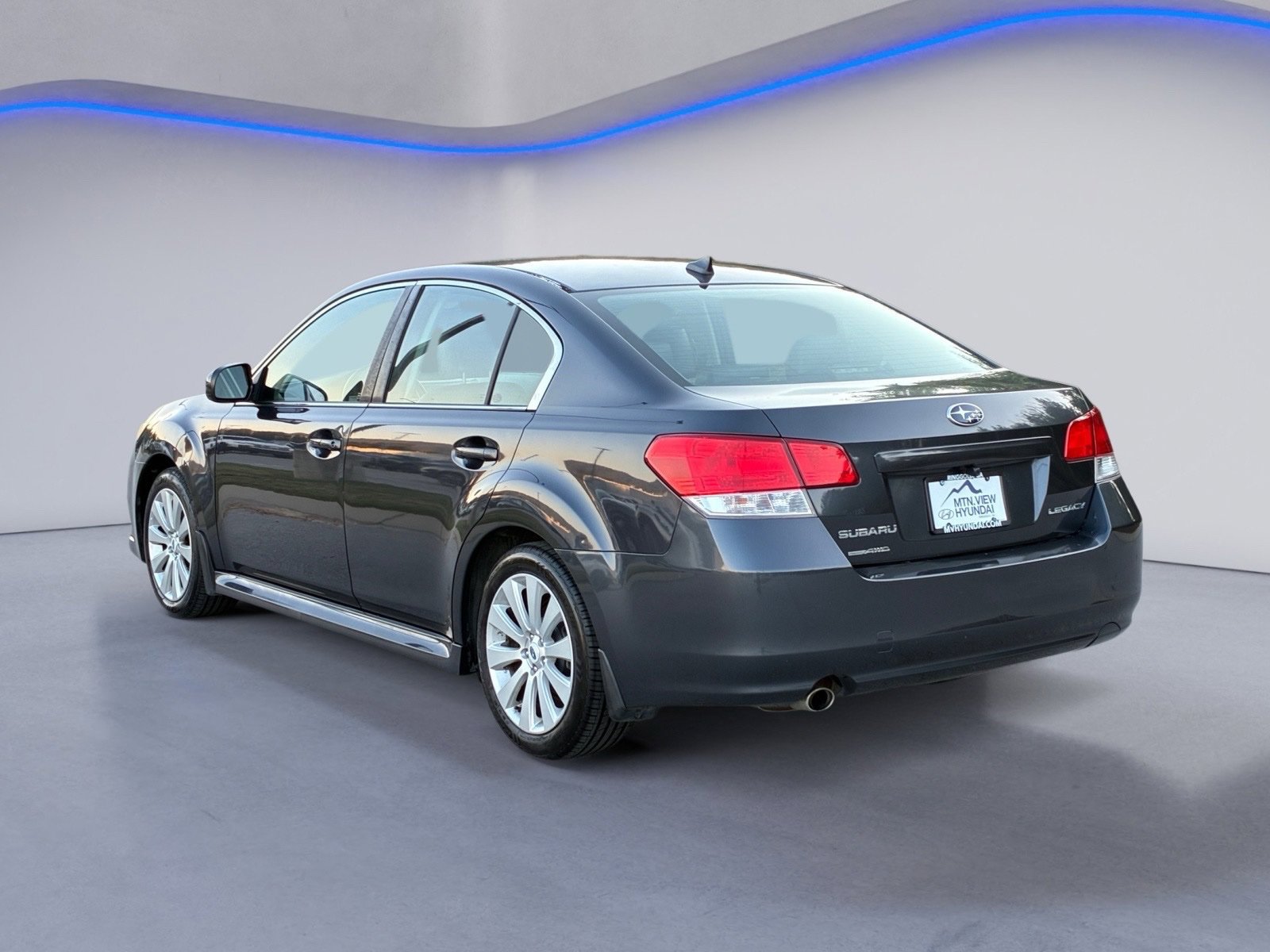 Used 2012 Subaru Legacy 2.5i Limited AWD/4WD image 3