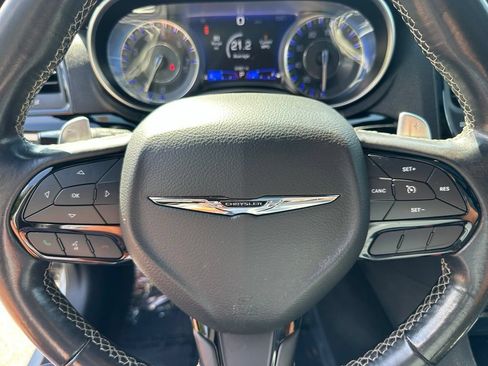 Used 2022 Chrysler 300 S RWD image 24