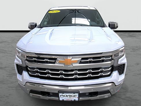 Used 2024 Chevrolet Silverado 1500 LTZ w/ LTZ Premium Package AWD/4WD image 6