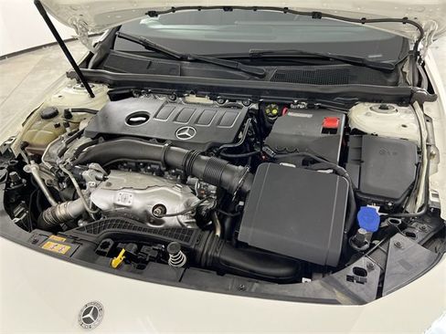 Used 2022 Mercedes-Benz A 220 image 31