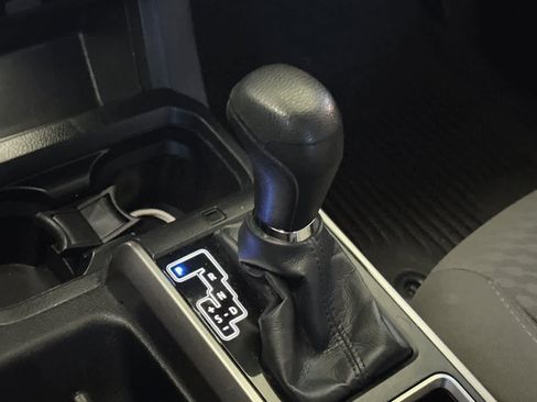 Used 2021 Toyota Tacoma SR5 image 22