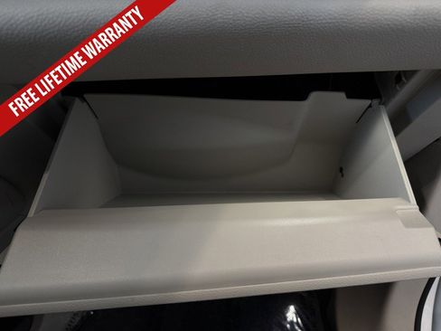 Used 2023 Chrysler Pacifica Limited FWD image 50