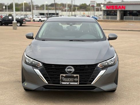 Used 2024 Nissan Sentra S image 4