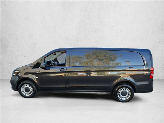 Used 2023 Mercedes-Benz Metris image 9