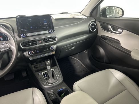 Used 2022 Hyundai Kona Limited image 40