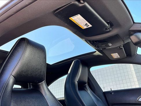Used 2019 Mercedes-Benz CLA 250 image 13
