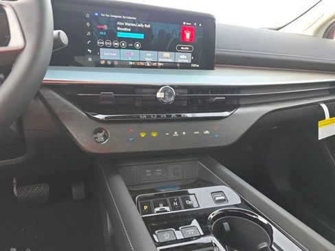 New 2026 Nissan Murano SL image 15