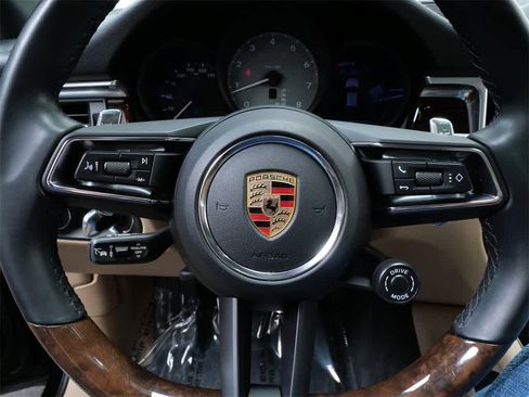 Used 2024 Porsche Macan S image 21