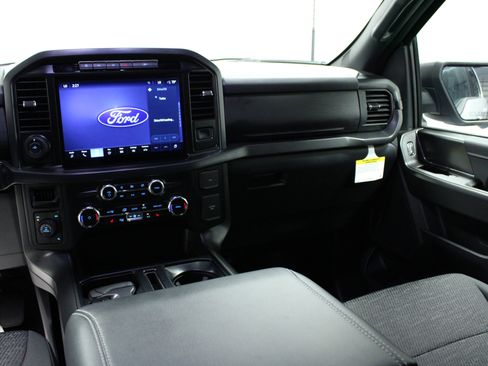 Used 2024 Ford F150 XLT w/ Equipment Group 302A MID image 19