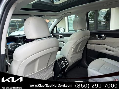 Used 2023 Kia Sorento SX Prestige AWD/4WD image 20