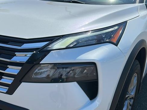 Certified 2024 Nissan Rogue S AWD/4WD image 7