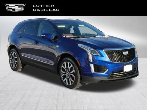 Certified 2023 Cadillac XT5 Sportv w/ LPO, Floor Liner Package image 1