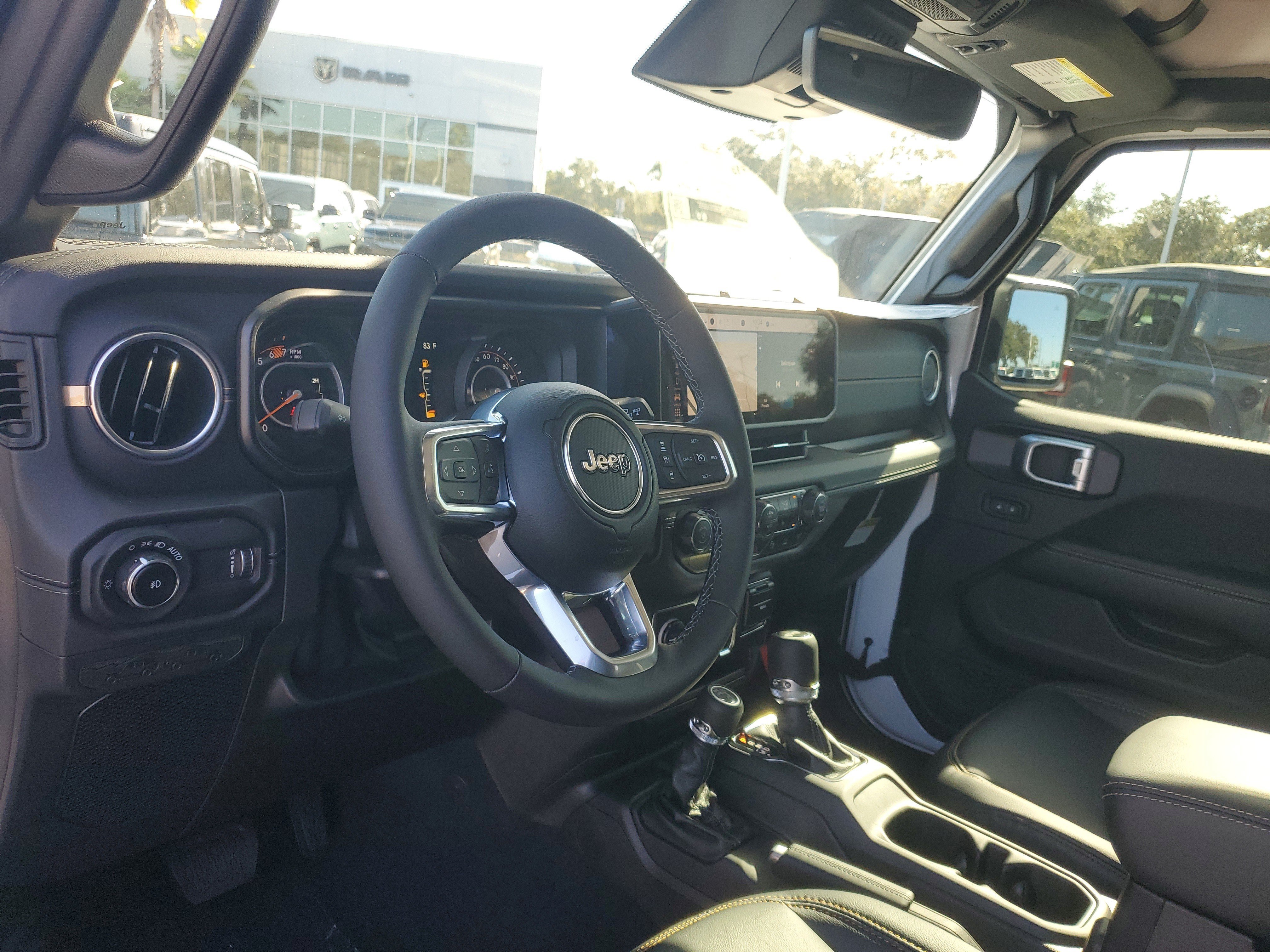 New 2027 Jeep Wrangler Unlimited Sahara AWD/4WD image 13