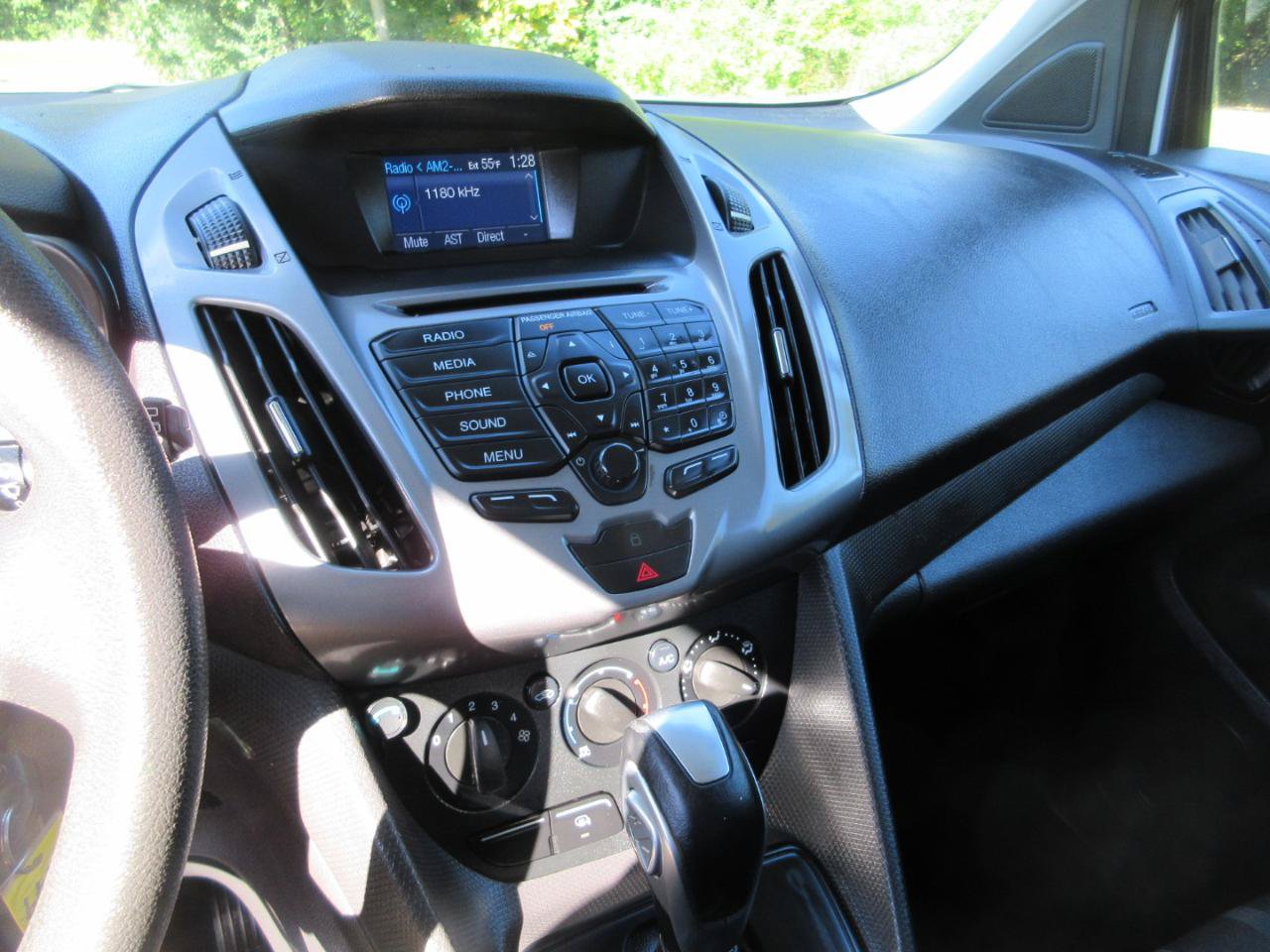 Used 2015 Ford Transit Connect XLT FWD image 29