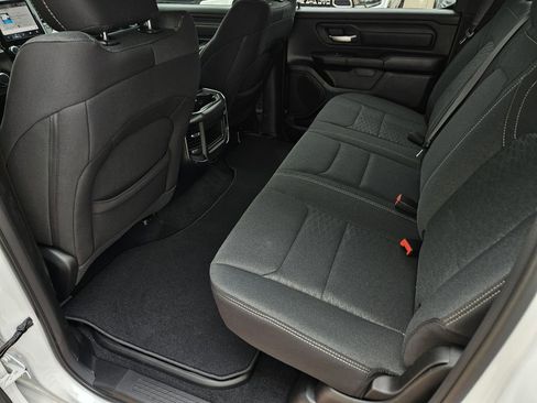 New 2026 RAM 1500 Express AWD/4WD image 11