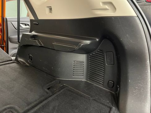 Used 2017 Nissan Rogue SL AWD/4WD image 32