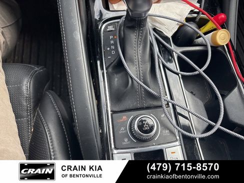 Used 2022 Kia Telluride SX w/ SX Prestige Package image 17