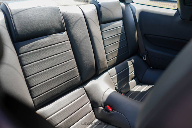 Used 2009 Ford Mustang Shelby GT500 RWD image 40