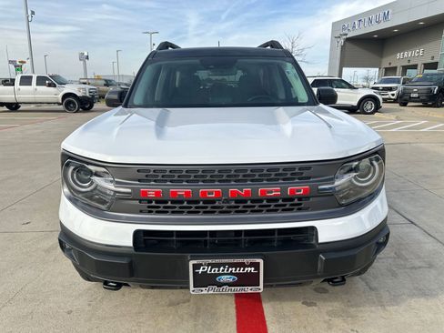 Used 2022 Ford Bronco Sport Badlands w/ Premium Package image 8