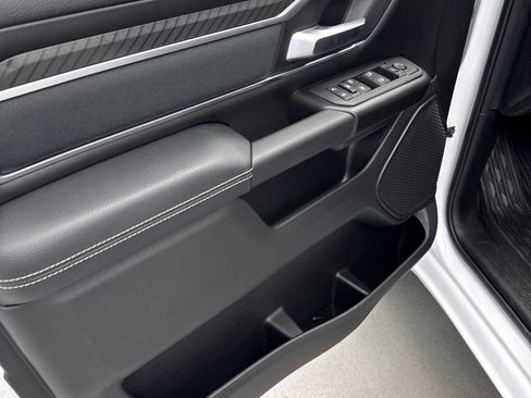 New 2026 RAM 1500 Big Horn AWD/4WD image 12