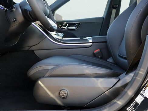 New 2026 Mercedes-Benz C 300 4MATIC Sedan image 30