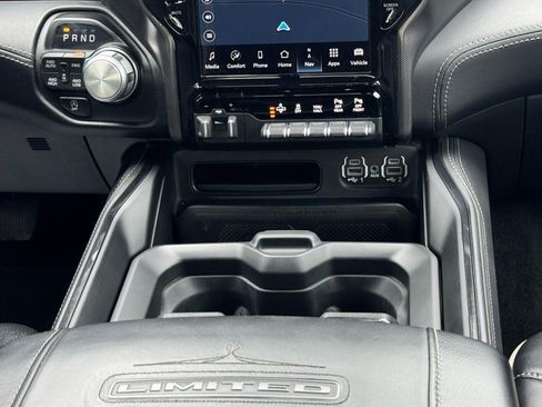 Used 2023 RAM 1500 Limited AWD/4WD image 17